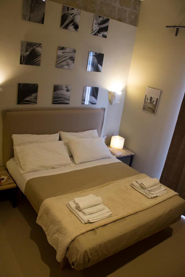 Schiara Apartment Napels Buitenkant foto