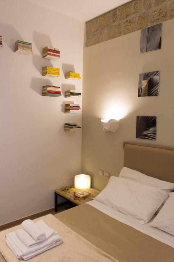 Schiara Apartment Napels Buitenkant foto