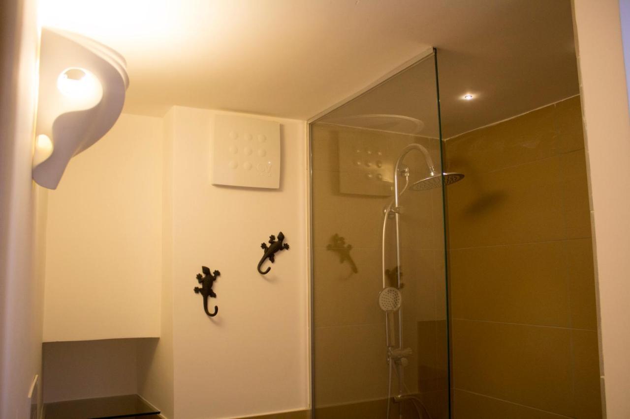 Schiara Apartment Napels Buitenkant foto